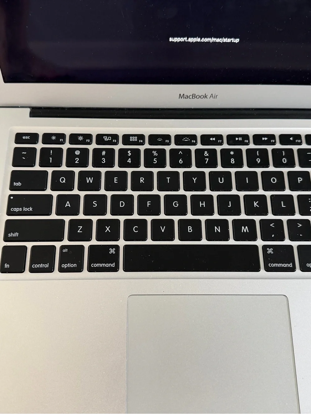 Apple MacBook Air A1466 13.3